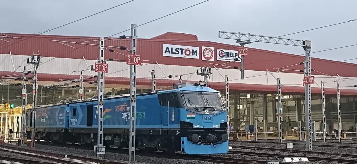 Alstom Secures EUR 107 Million WAG-12B Locomotive Maintenance Contract in India | अल्स्टॉम को भारत में वैग-12बी लोकोमोटिव रखरखाव के लिए 107 मिलियन यूरो का अनुबंध मिला