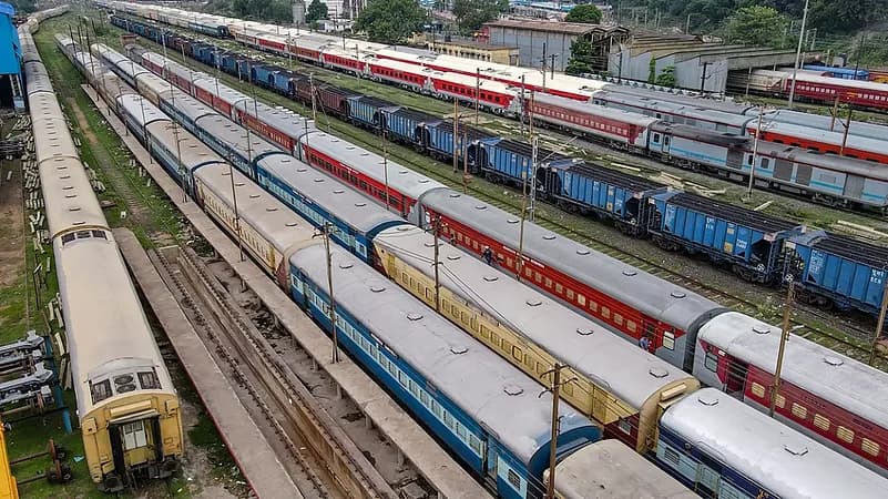 भारतीय रेलवे का तीव्र आधुनिकीकरण: FY27 के लक्ष्यों की ओर तेज़ी से बढ़ते कदम, बजट का 30% उपयोग