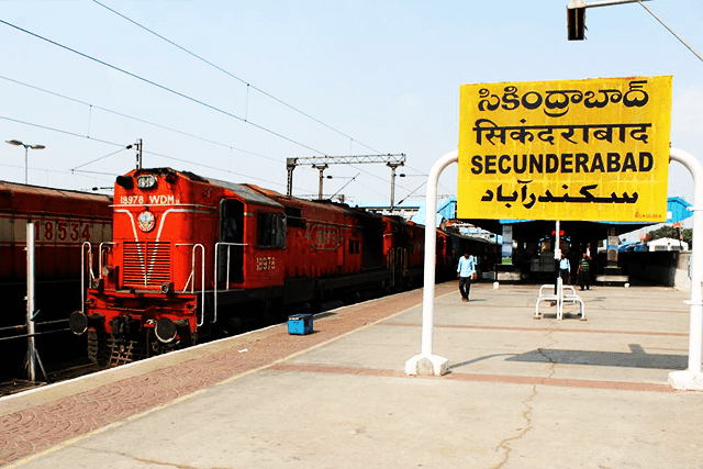 सिकंदराबाद रेलवे स्टेशन का भव्य कायाकल्प: हैदराबाद में बदल रहा है यात्रा का अनुभव, जानिए पूरी रिपोर्ट